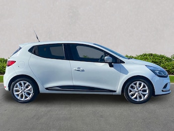 Used Renault Clio 2017 for sale - 78703541: Photo