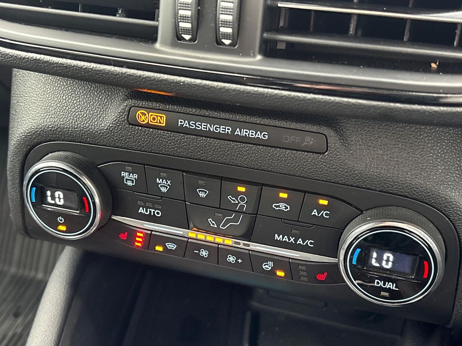 Used Ford Focus 2020 for sale - 76497303: Photo 12