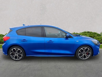 Used Ford Focus 2019 for sale - 76324660: Photo 3