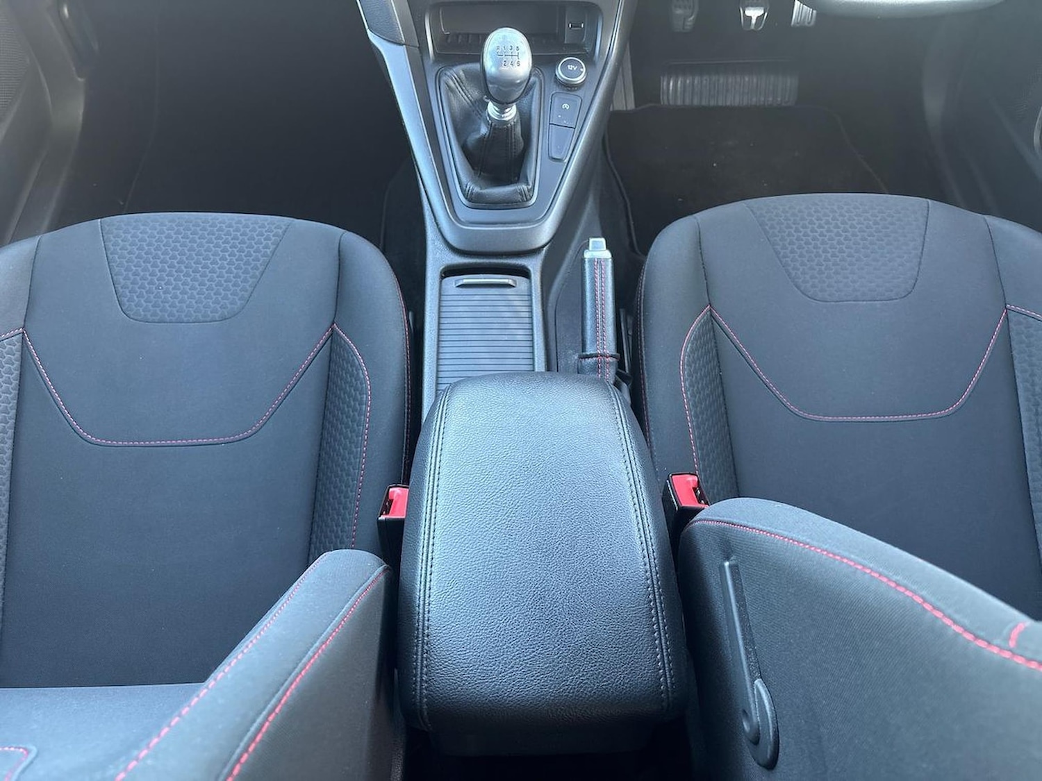 Used Ford Focus 2018 for sale - 76791891: Photo 13