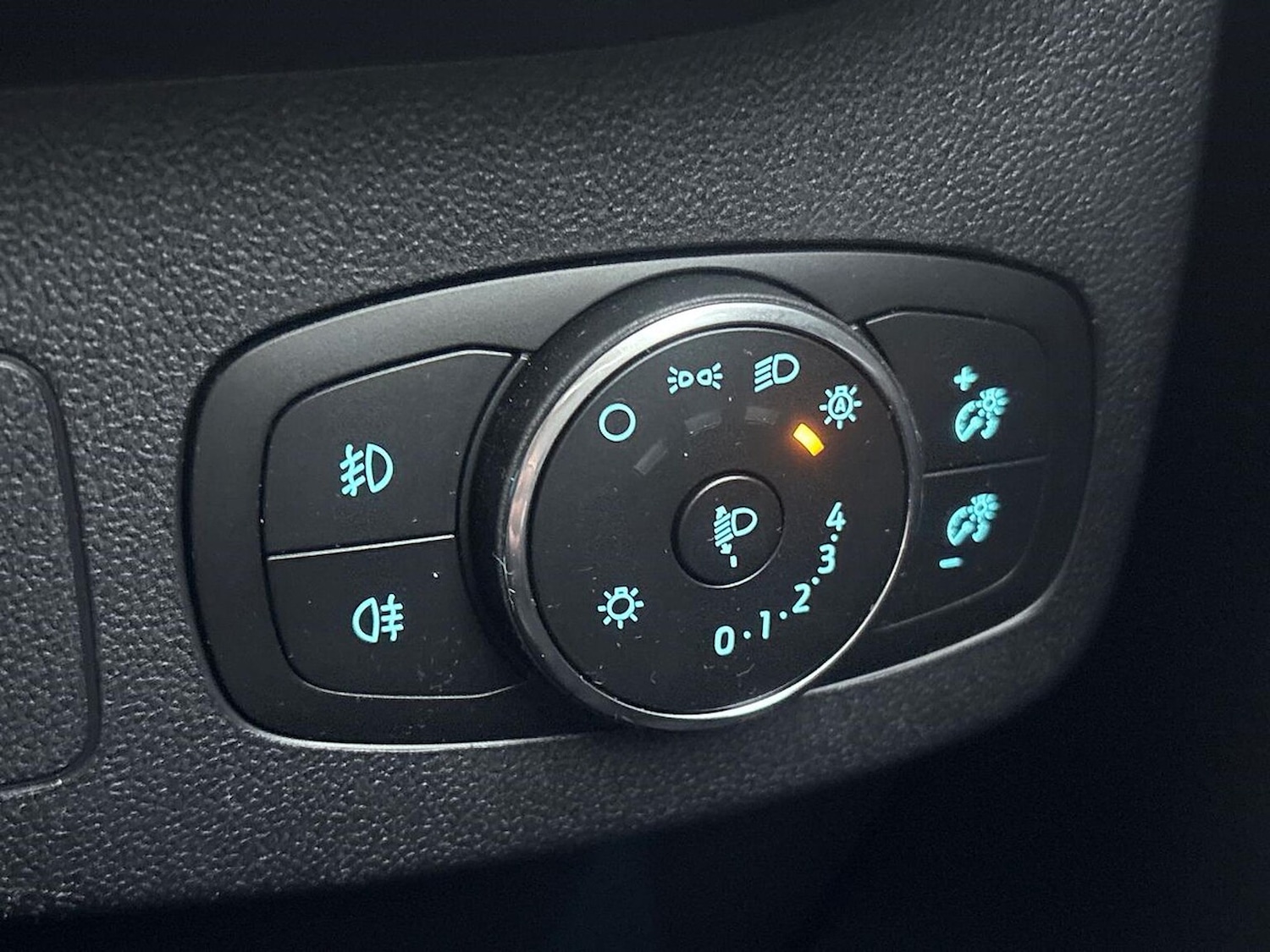 Used Ford Puma 2023 for sale - 76559856: Photo 21