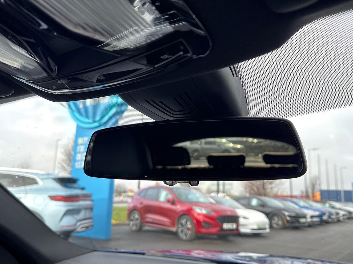 Used BMW i4 2022 for sale - 77845349: Photo 14