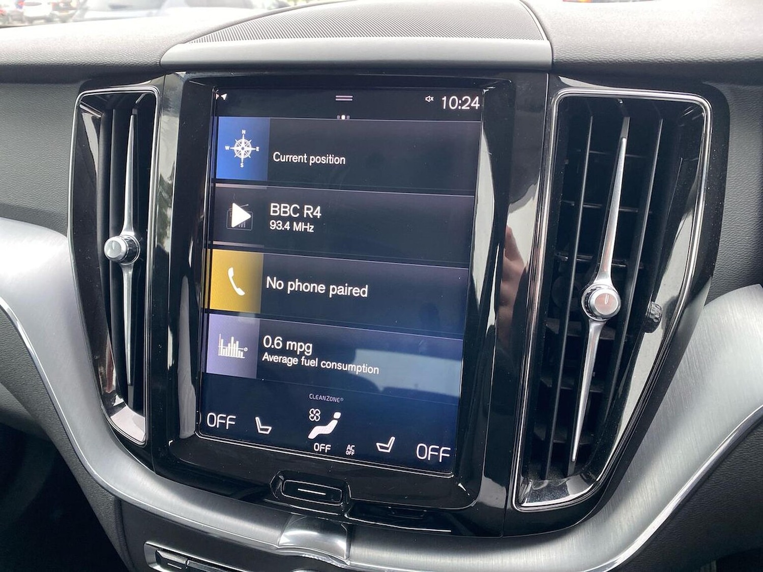 Used Volvo XC60 2018 for sale - 76799431: Photo 11