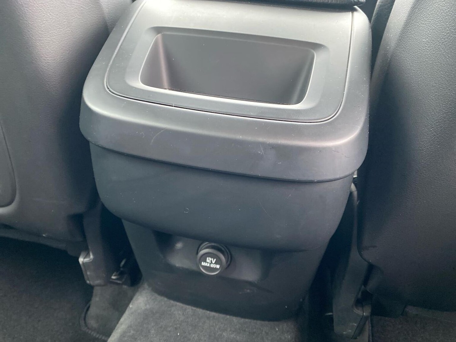 Used Volvo XC60 2018 for sale - 76799431: Photo 43