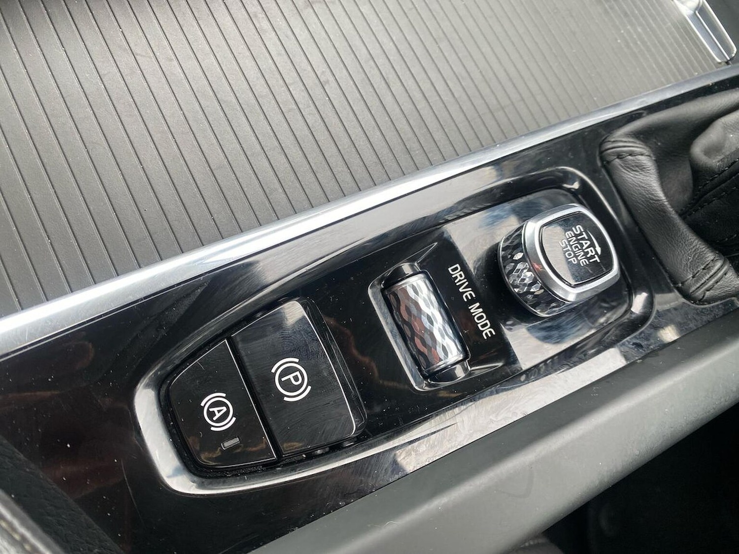 Used Volvo XC60 2018 for sale - 76799431: Photo 50