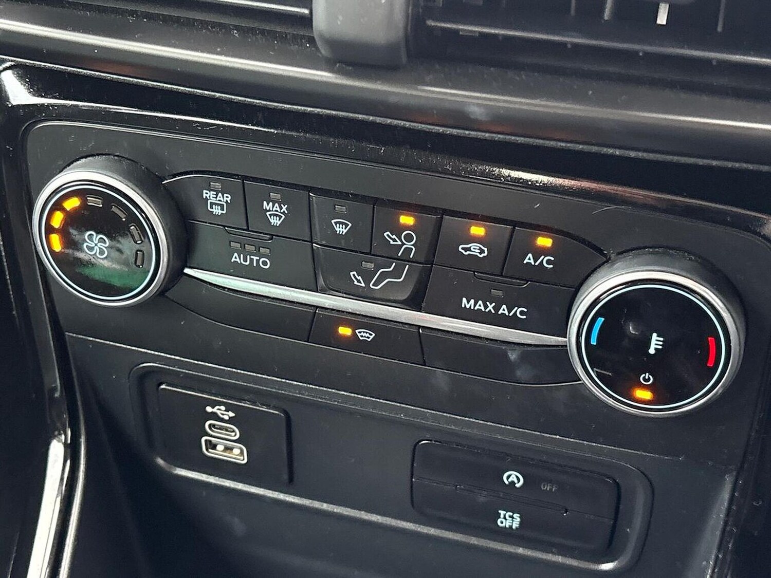 Used Ford Ecosport 2022 for sale - 76541877: Photo 12