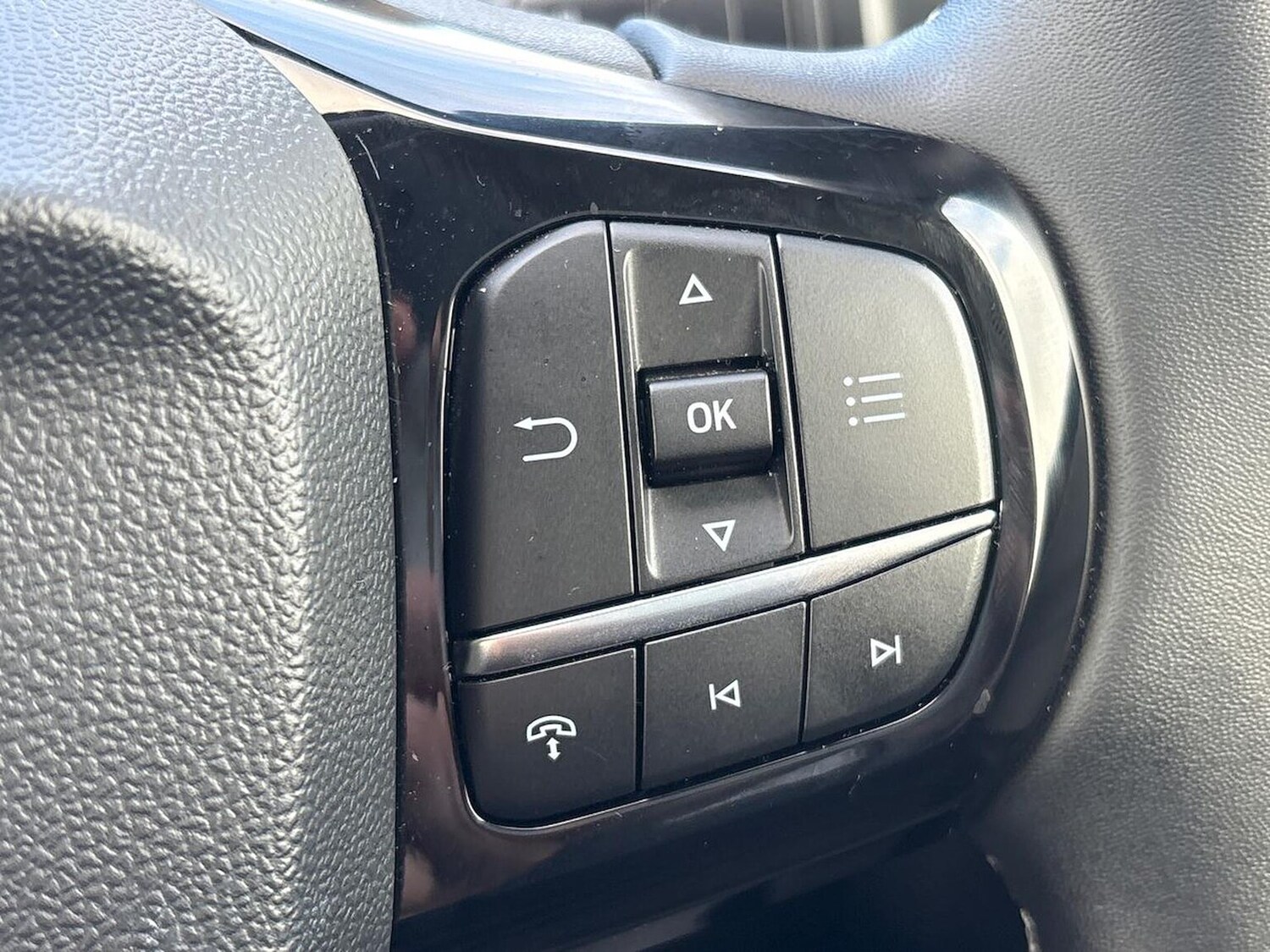 Used Ford Puma 2025 for sale - 76611635: Photo 27