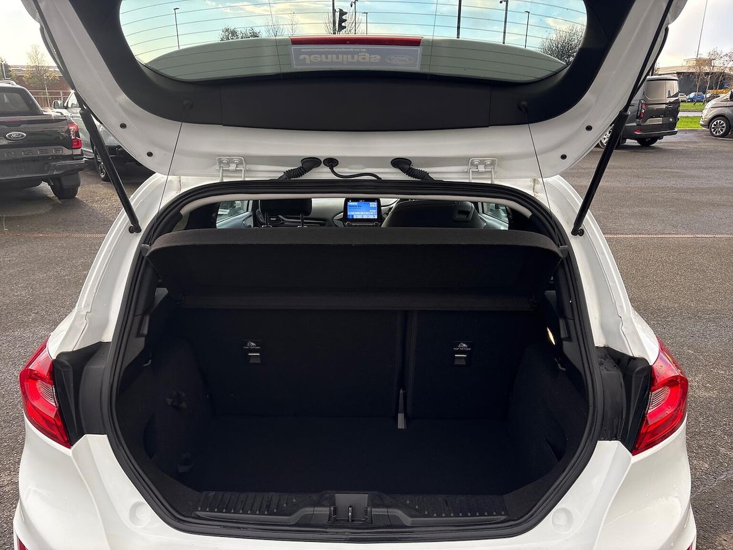 Used Ford Fiesta 2017 for sale - 76763447: Photo 17