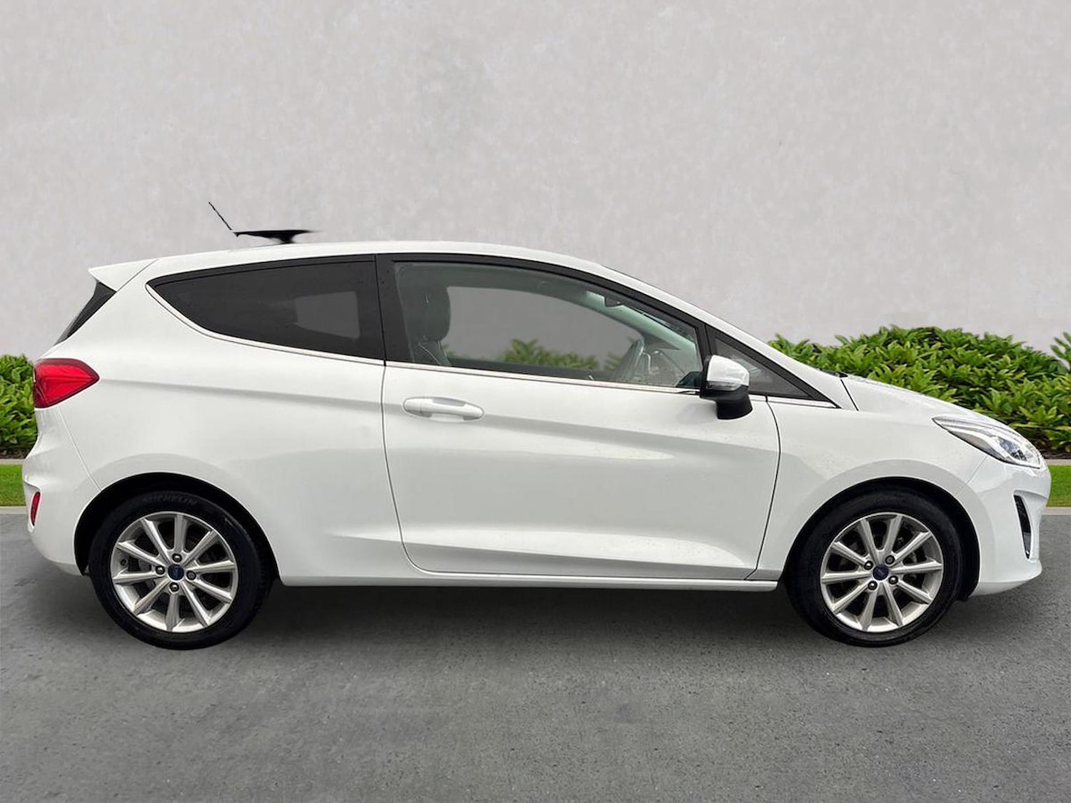 Used Ford Fiesta 2017 for sale - 76763447: Photo 3