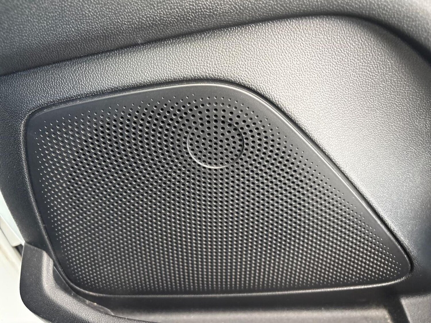 Used Ford Fiesta 2017 for sale - 76763447: Photo 31