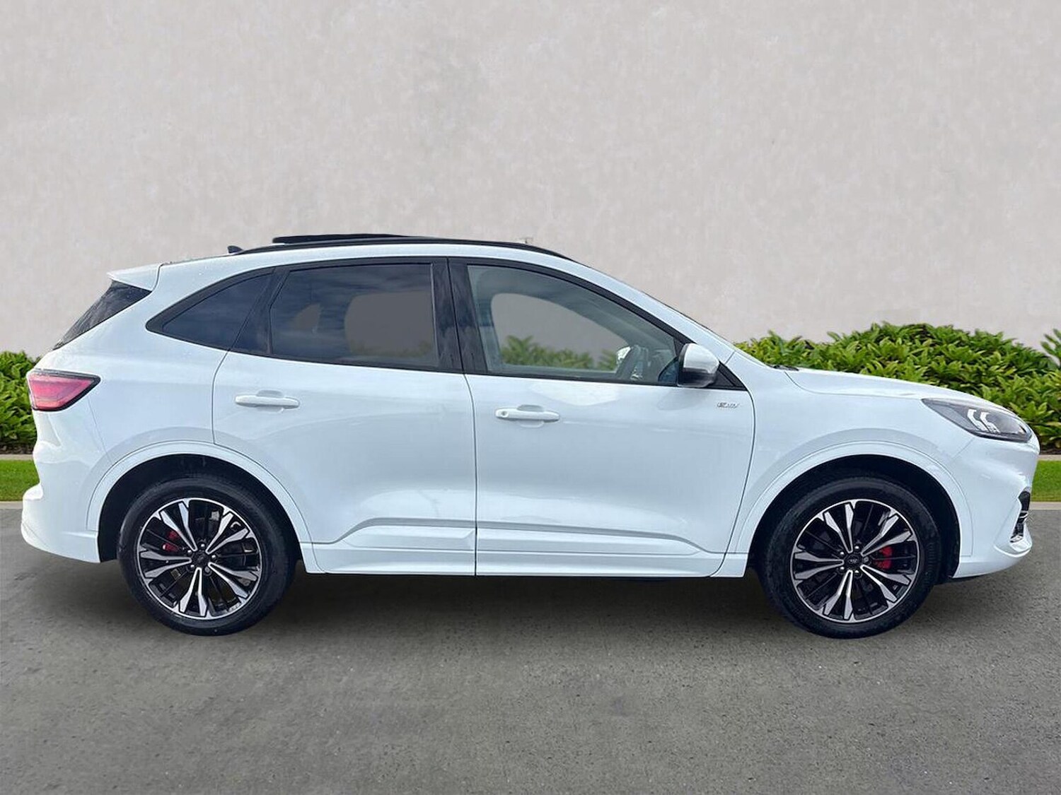 Used Ford Kuga 2023 for sale - 76611639: Photo 3