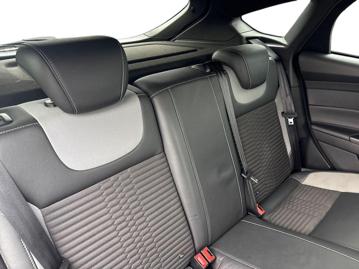 Used Ford Focus 2017 for sale - 76924636: Photo 16