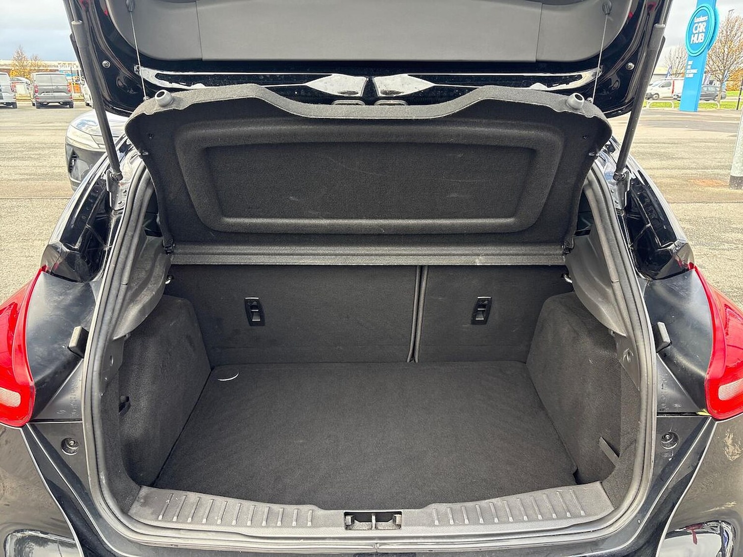 Used Ford Focus 2017 for sale - 76924636: Photo 17