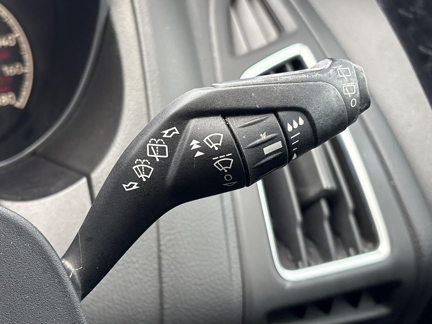 Used Ford Focus 2017 for sale - 76924636: Photo 29