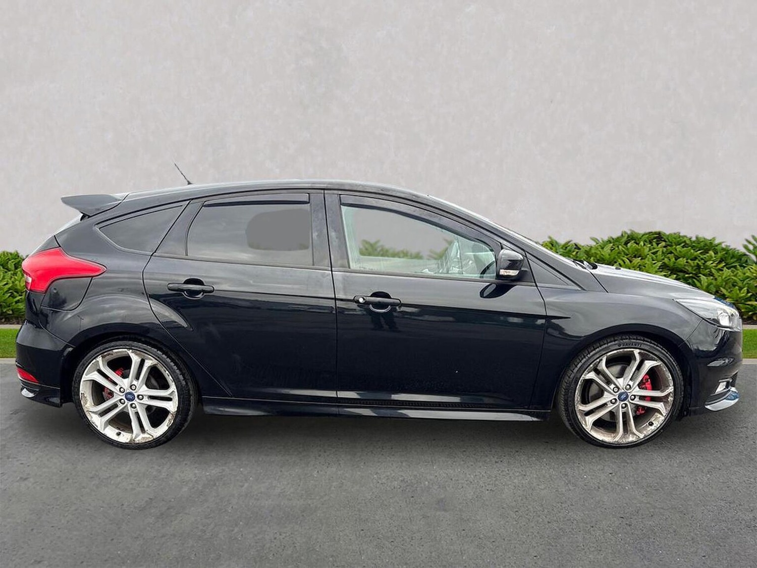 Used Ford Focus 2017 for sale - 76924636: Photo 3