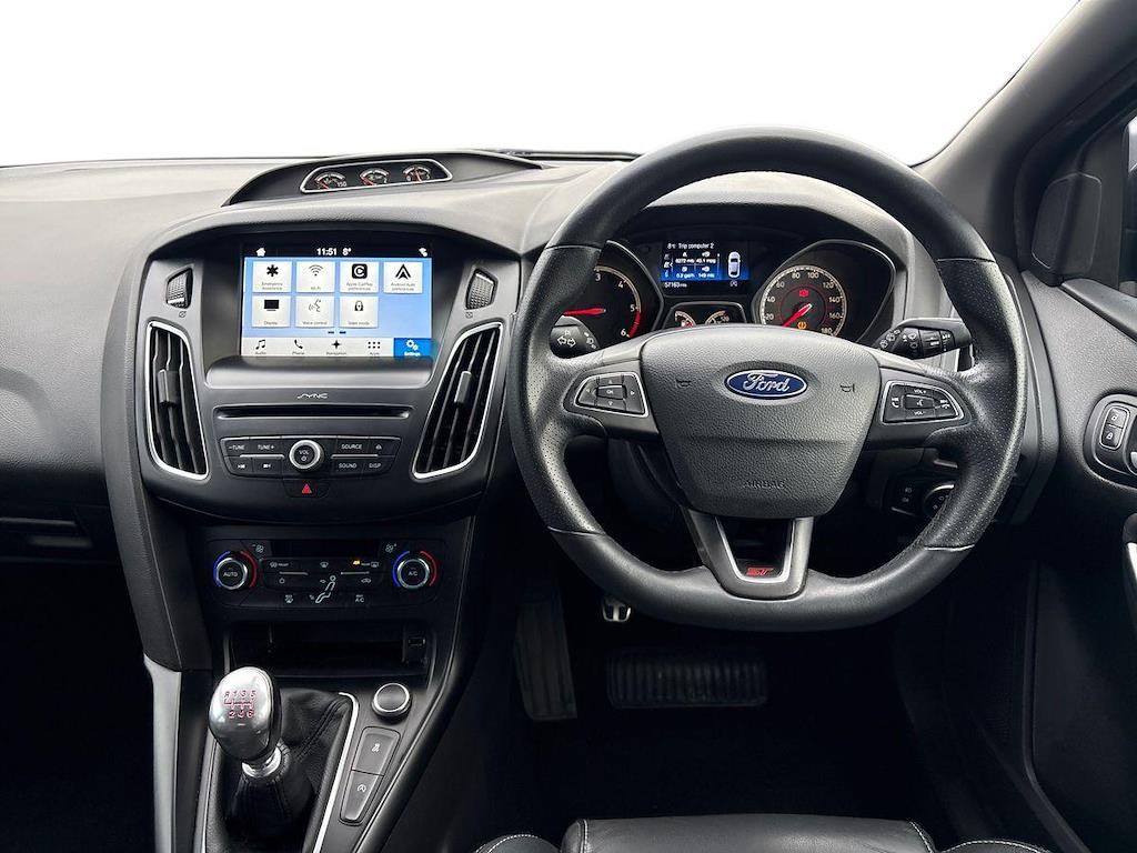 Used Ford Focus 2017 for sale - 76924636: Photo 9