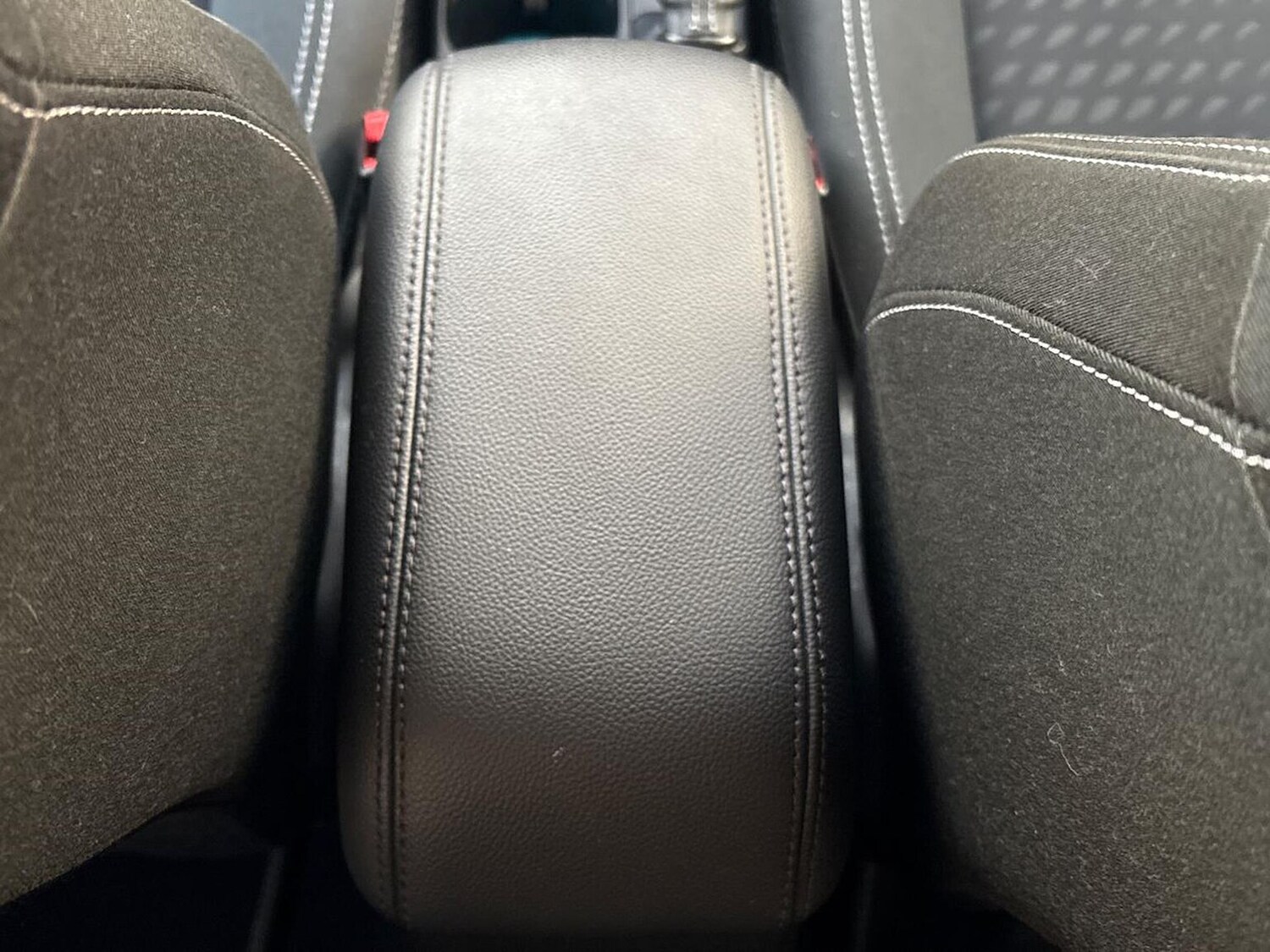 Used Ford Fiesta 2019 for sale - 76637718: Photo 31