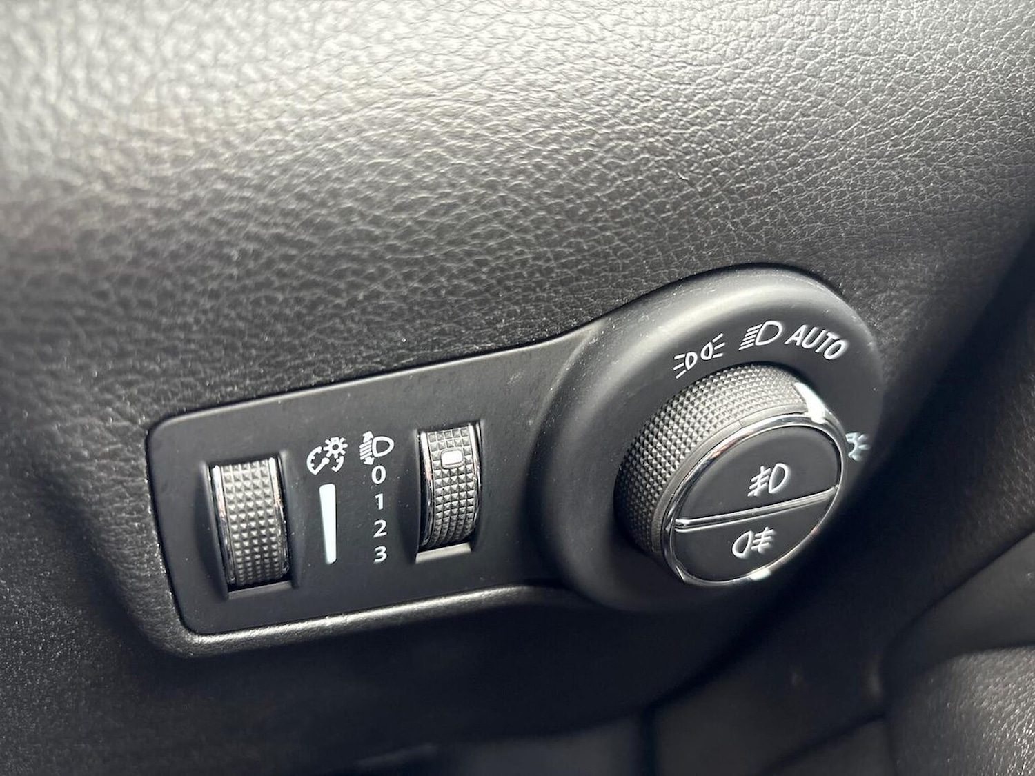 Used Jeep Compass 2023 for sale - 76543006: Photo 21