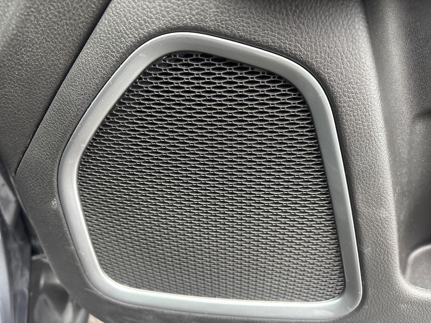 Used Jeep Compass 2023 for sale - 76543006: Photo 30