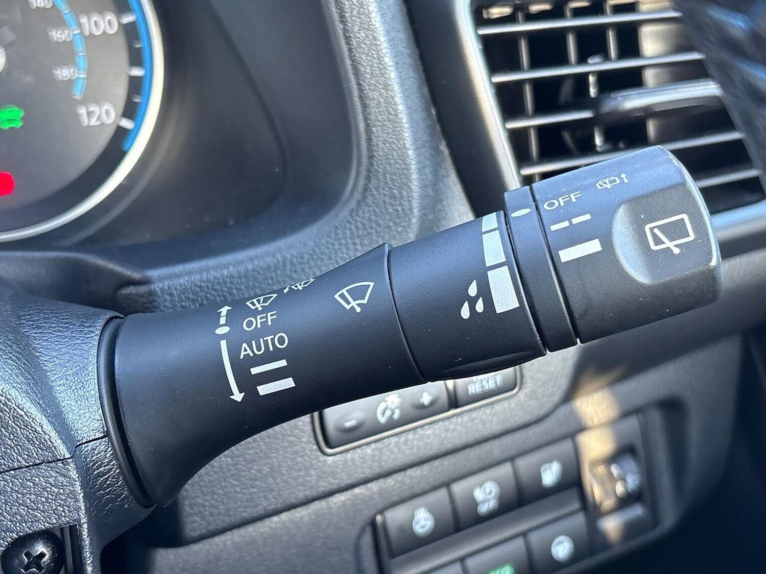 Used Nissan Leaf 2021 for sale - 76281227: Photo 29