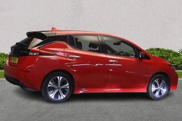 Used Nissan Leaf 2021 for sale - 76281227: Photo 3