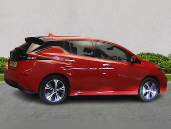 Used Nissan Leaf 2021 for sale - 76281227: Photo 3