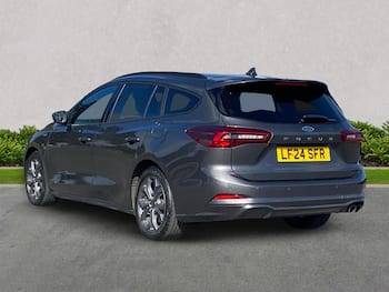 Used Ford Focus 2024 for sale - 79841387: Photo
