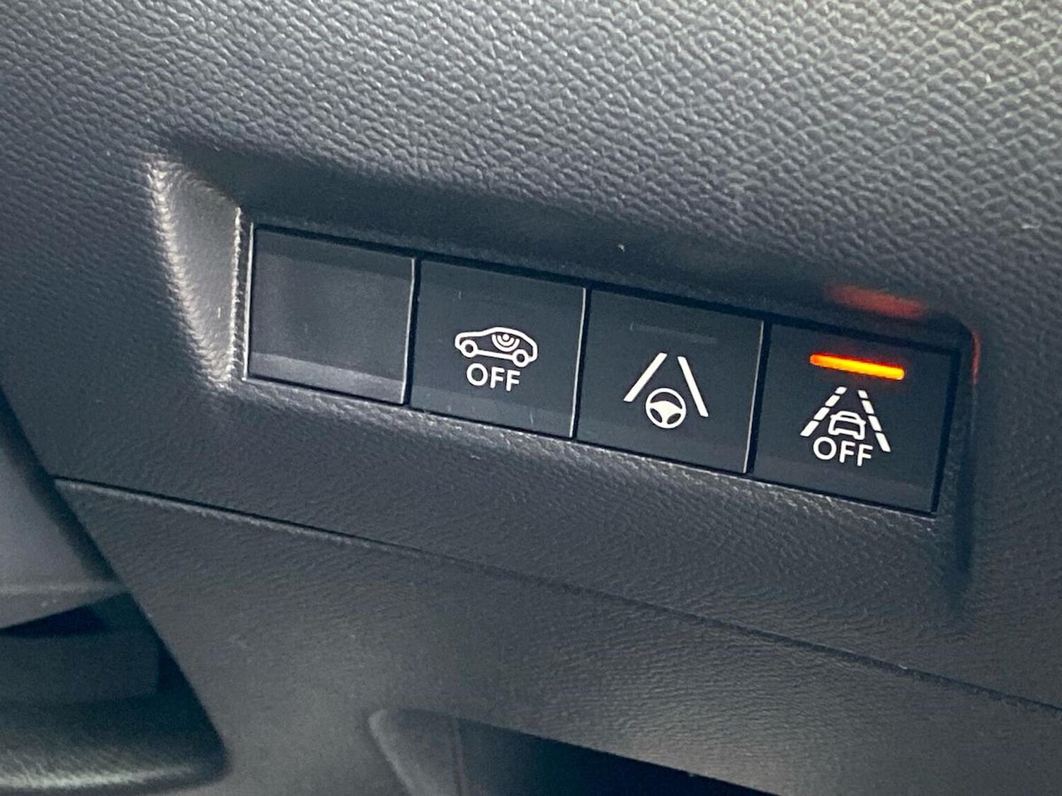 Used Peugeot 2008 2022 for sale - 78194891: Photo 24