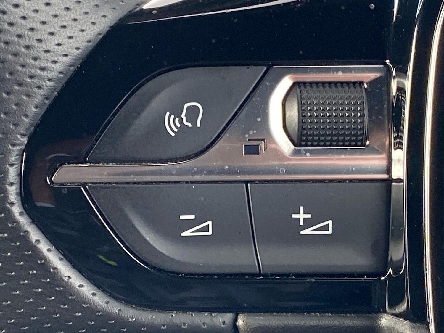 Used Peugeot 2008 2022 for sale - 78194891: Photo 28