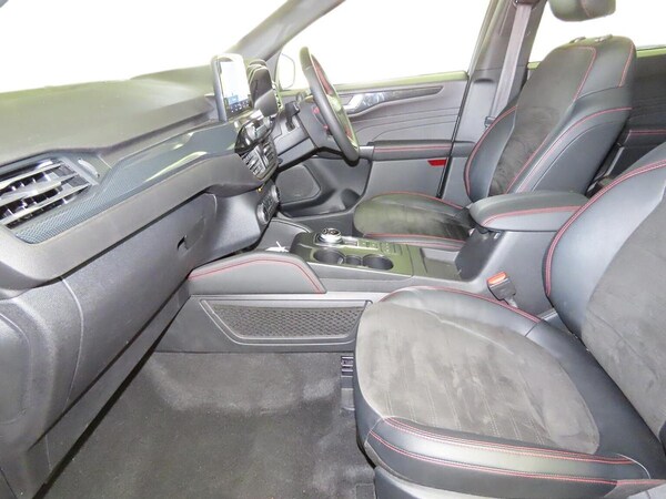 Used Ford Kuga 2023 for sale - 76299449: Photo 8