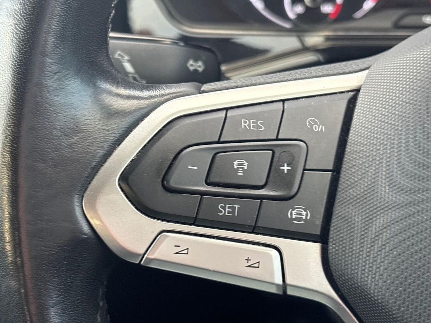 Used Volkswagen T-Cross 2021 for sale - 76893298: Photo 25