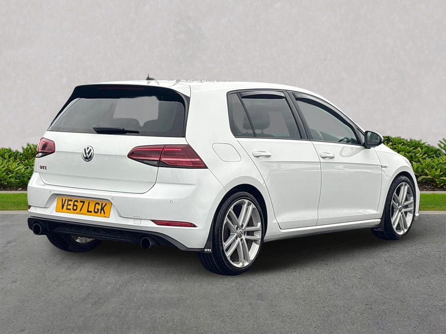 Used Volkswagen Golf 2017 for sale - 76763451: Photo 17