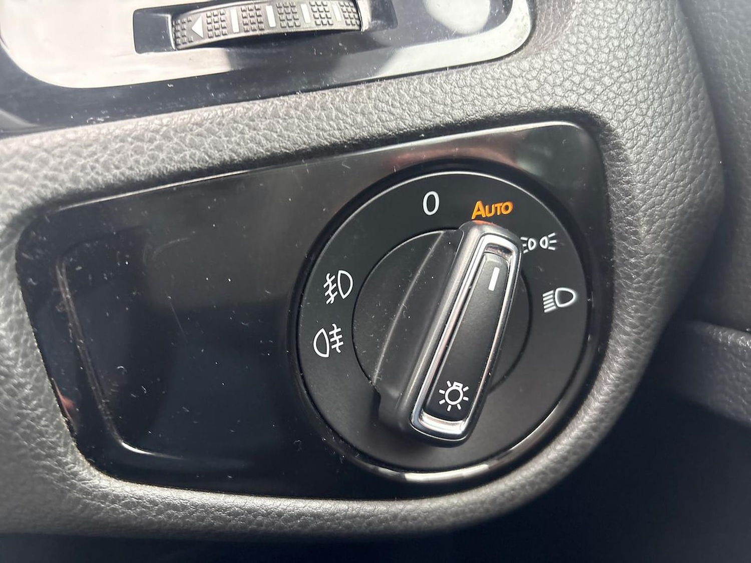 Used Volkswagen Golf 2017 for sale - 76763451: Photo 21