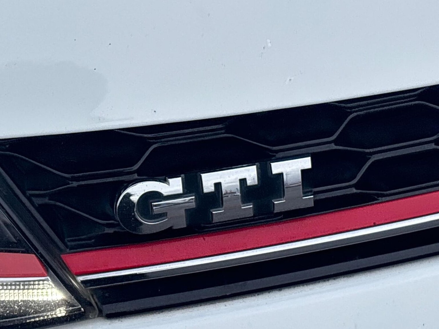 Used Volkswagen Golf 2017 for sale - 76763451: Photo 32