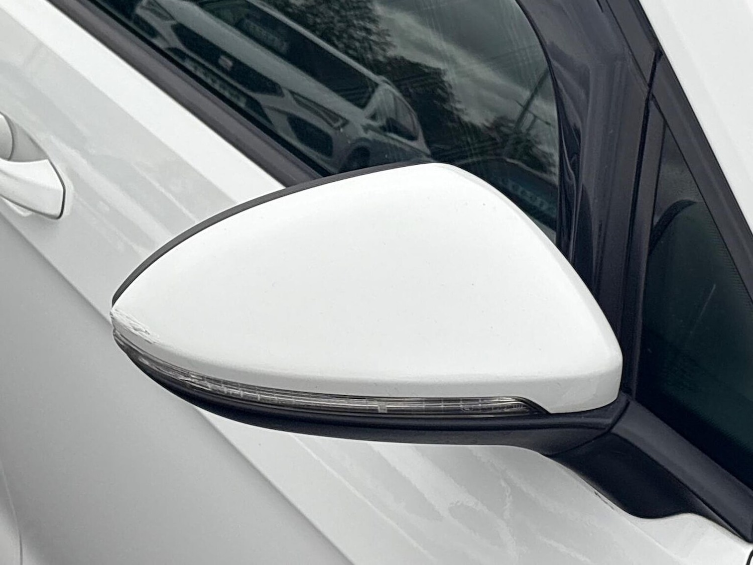 Used Volkswagen Golf 2017 for sale - 76763451: Photo 37