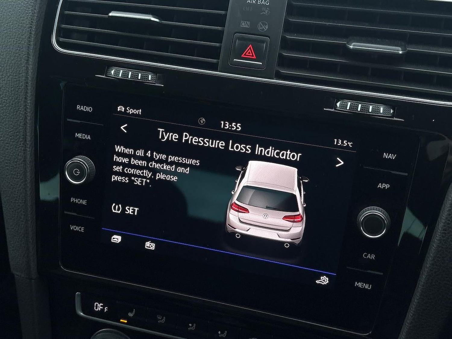 Used Volkswagen Golf 2017 for sale - 76763451: Photo 38