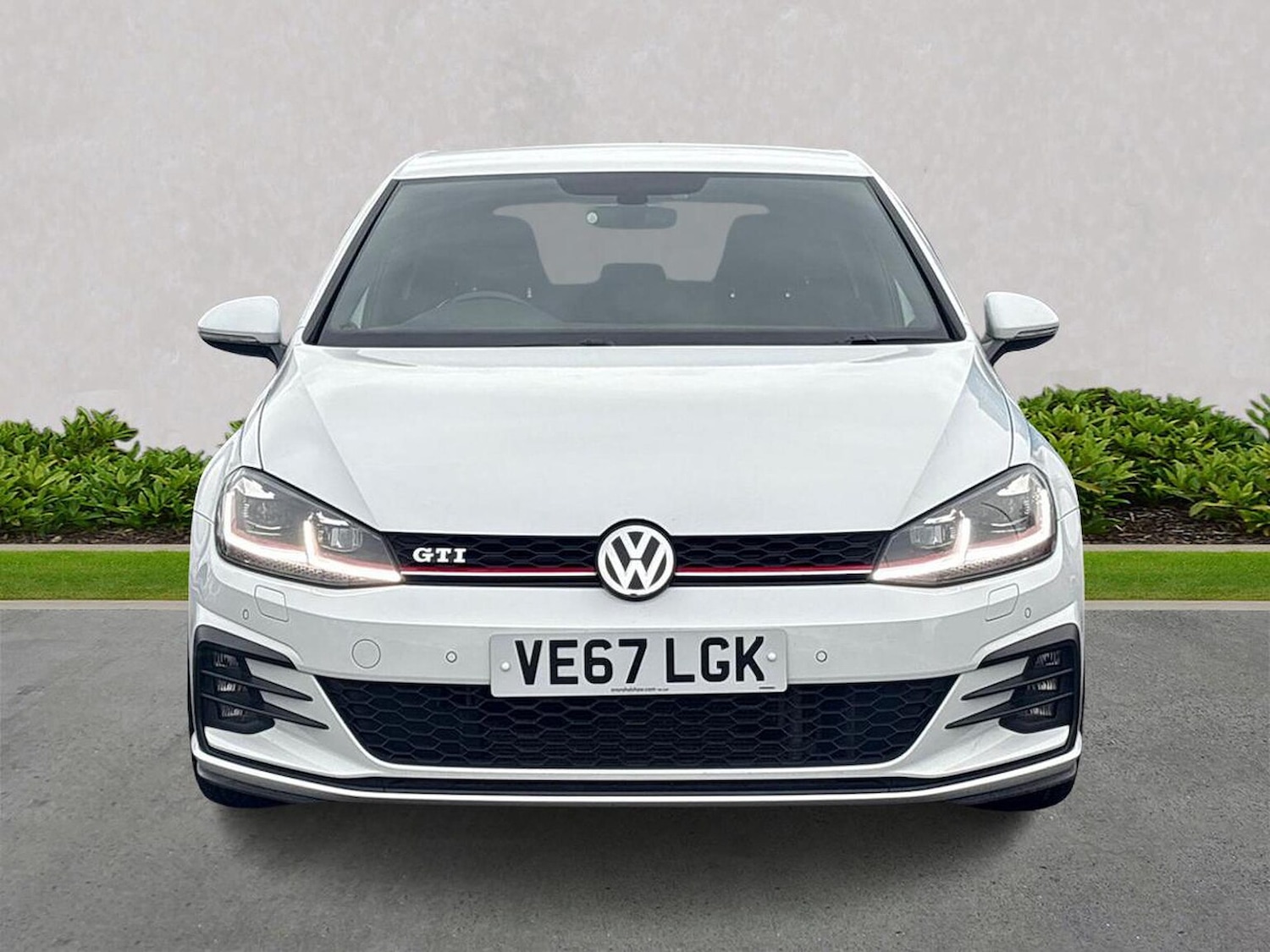 Used Volkswagen Golf 2017 for sale - 76763451: Photo 5