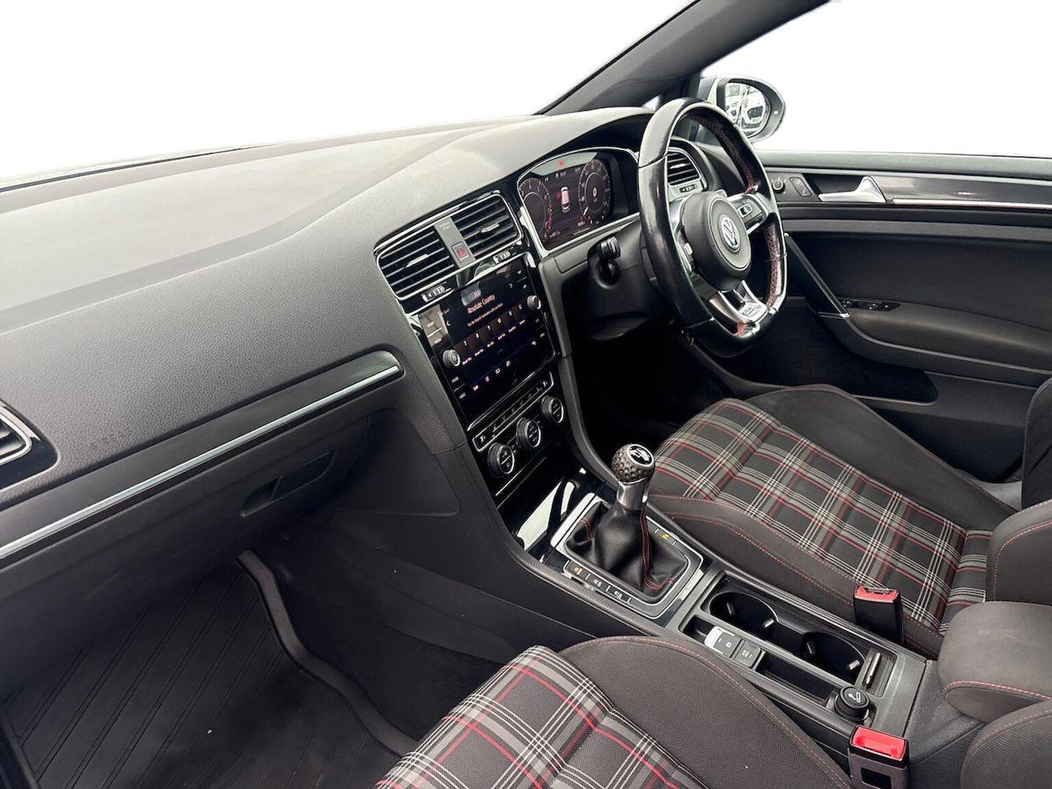 Used Volkswagen Golf 2017 for sale - 76763451: Photo 7