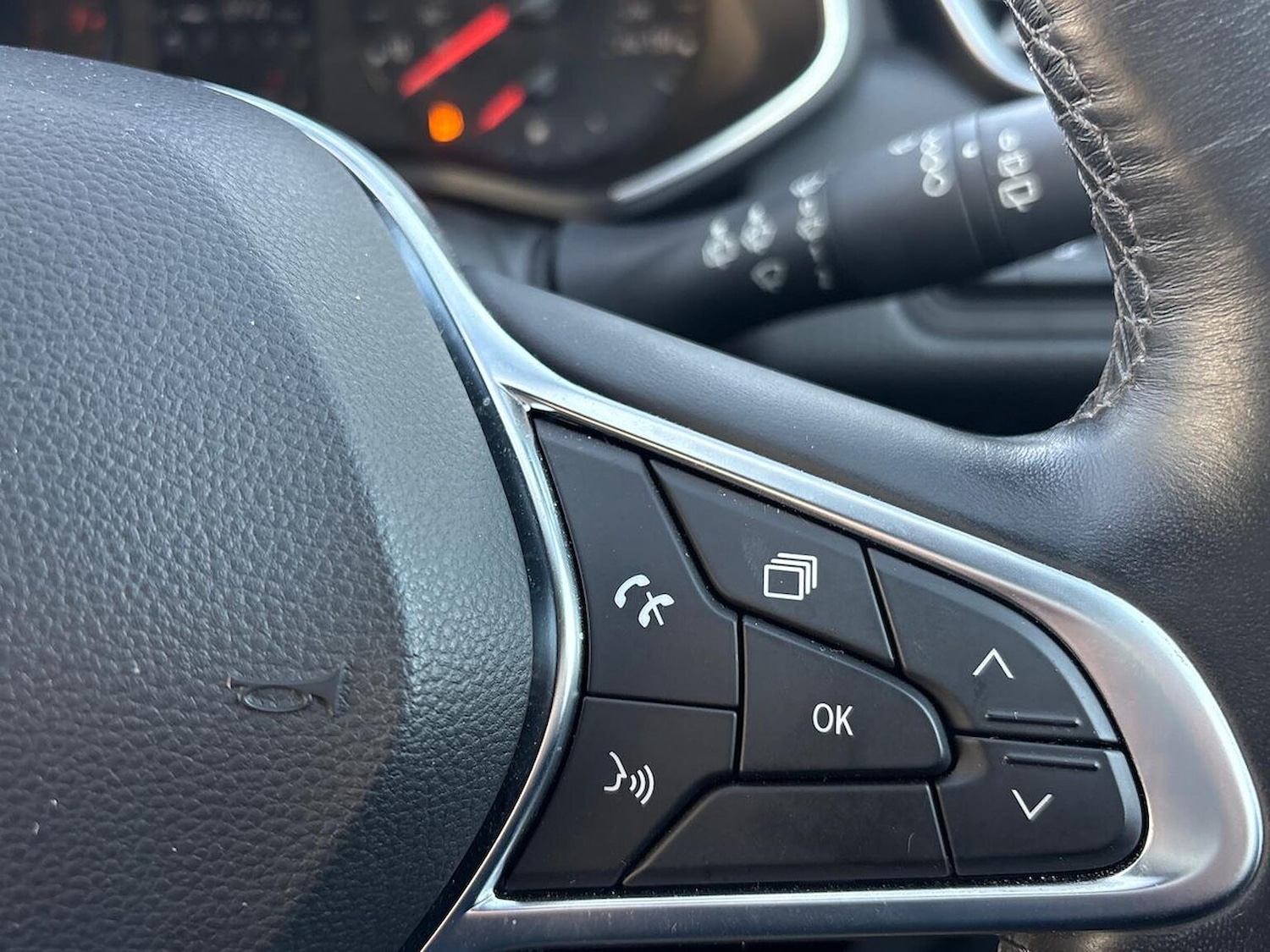 Used Renault Clio 2020 for sale - 76931627: Photo 27