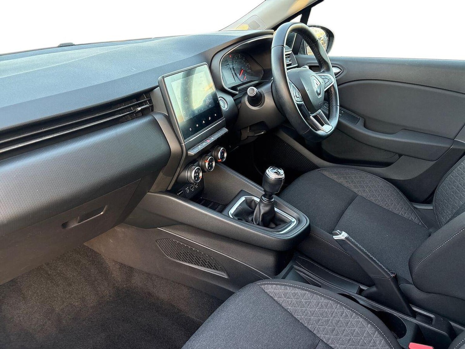 Used Renault Clio 2020 for sale - 76931627: Photo 7