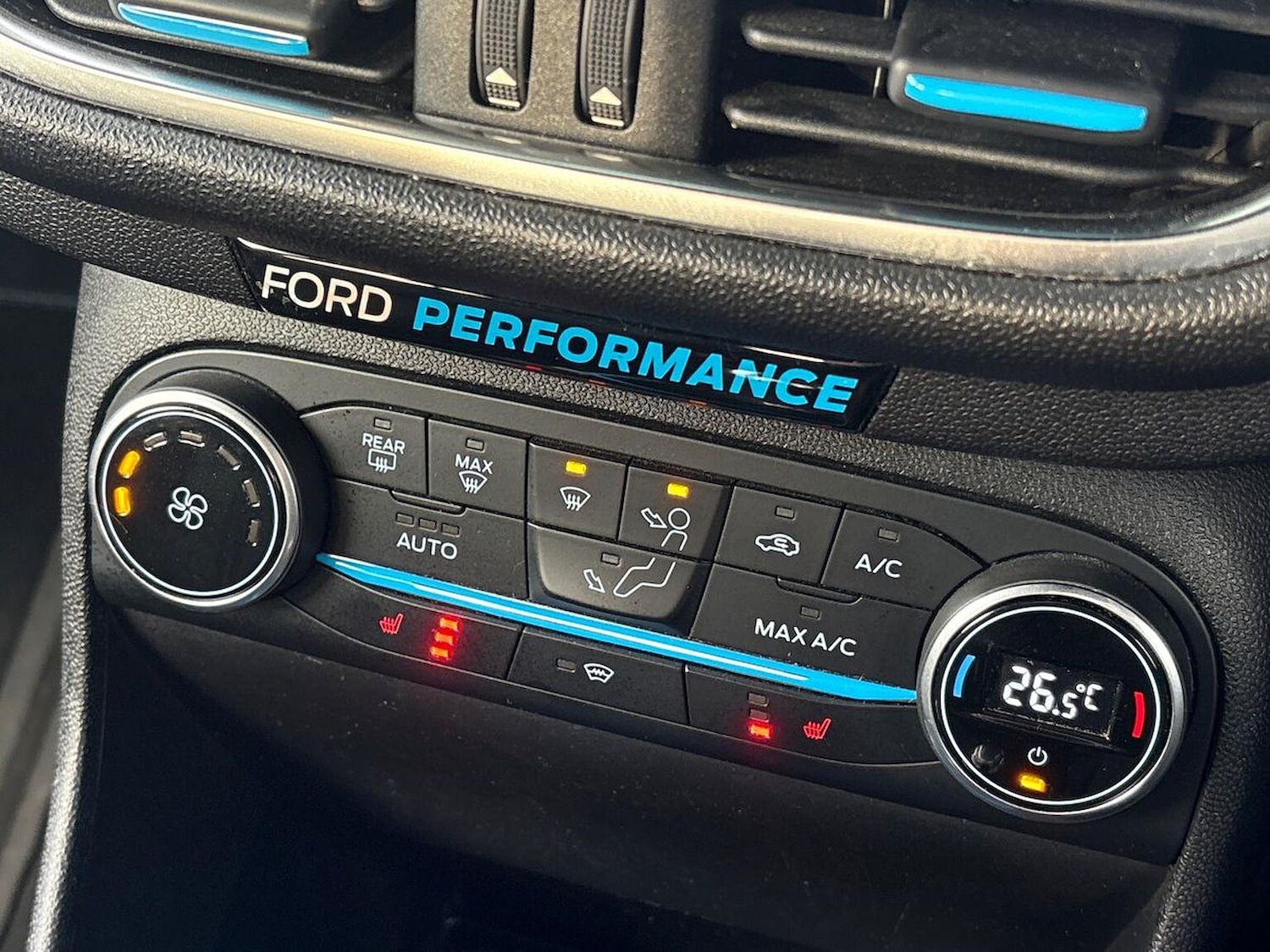 Used Ford Fiesta 2018 for sale - 76707561: Photo 11