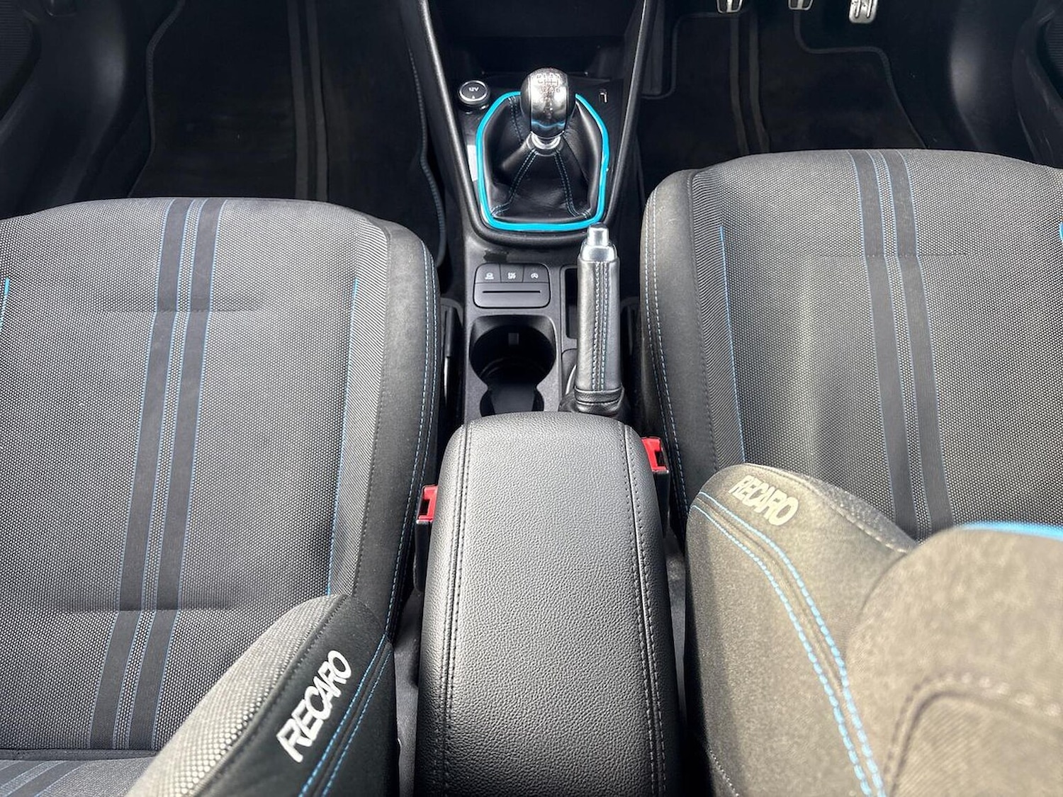 Used Ford Fiesta 2018 for sale - 76707561: Photo 12