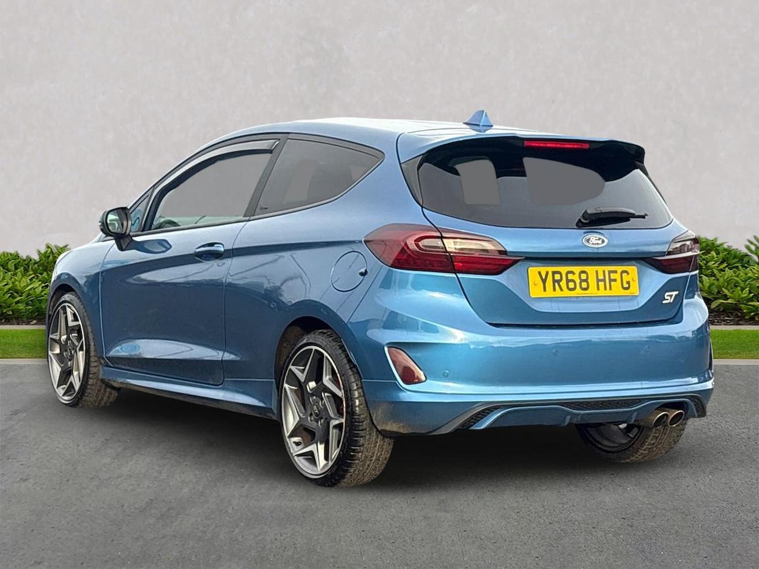 Used Ford Fiesta 2018 for sale - 76707561: Photo 2