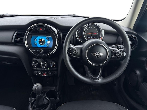 Used MINI Hatch 2019 for sale - 76231753: Photo 9