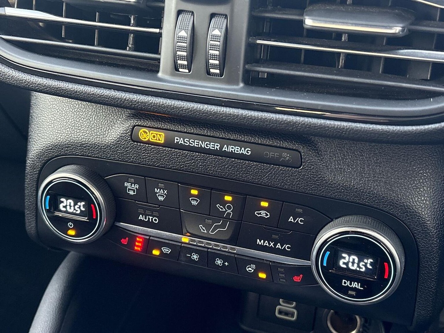 Used Ford Kuga 2022 for sale - 76845236: Photo 12