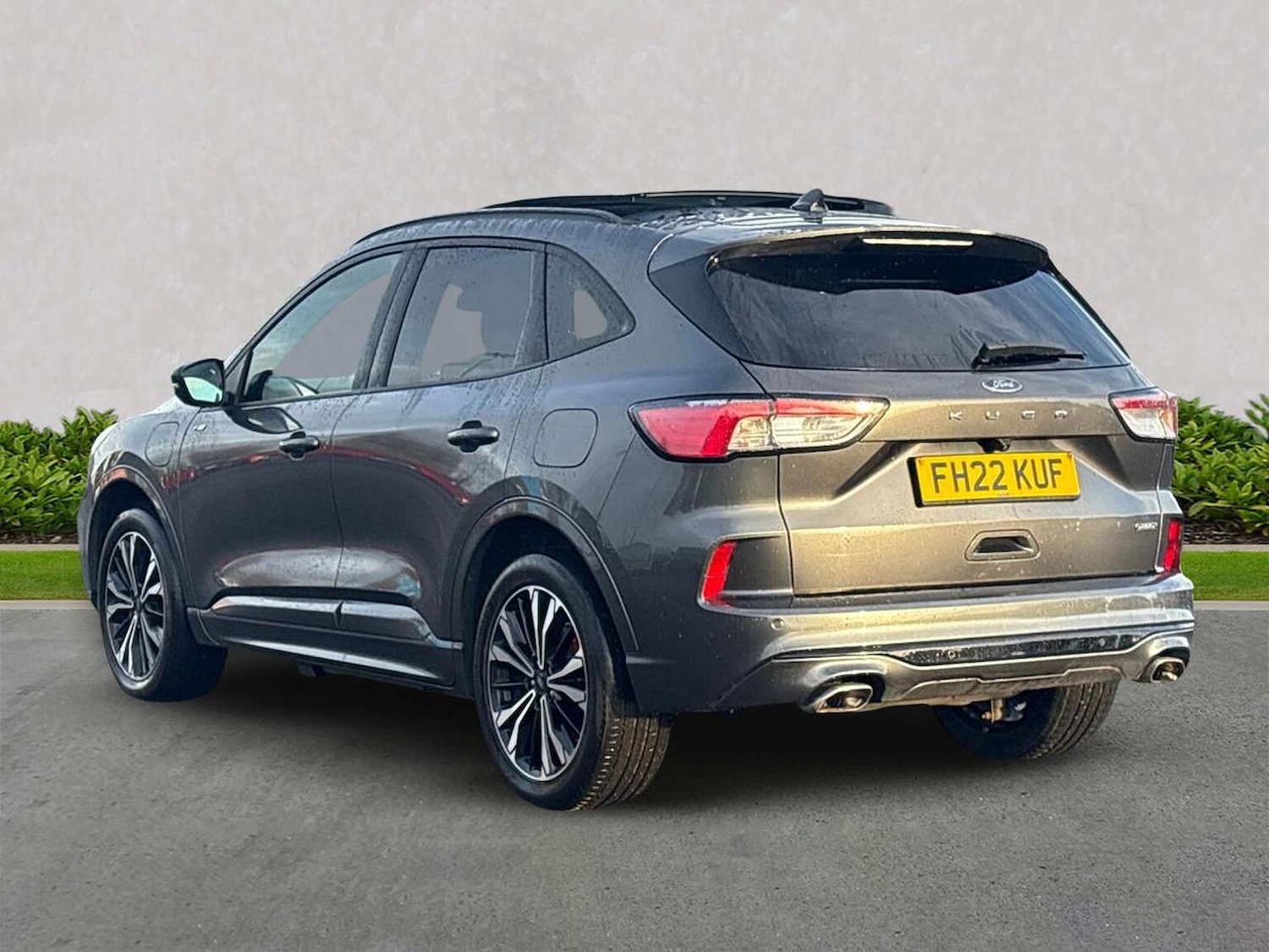 Used Ford Kuga 2022 for sale - 76845236: Photo 2