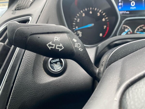 Used Ford Focus 2017 for sale - 76331089: Photo 27