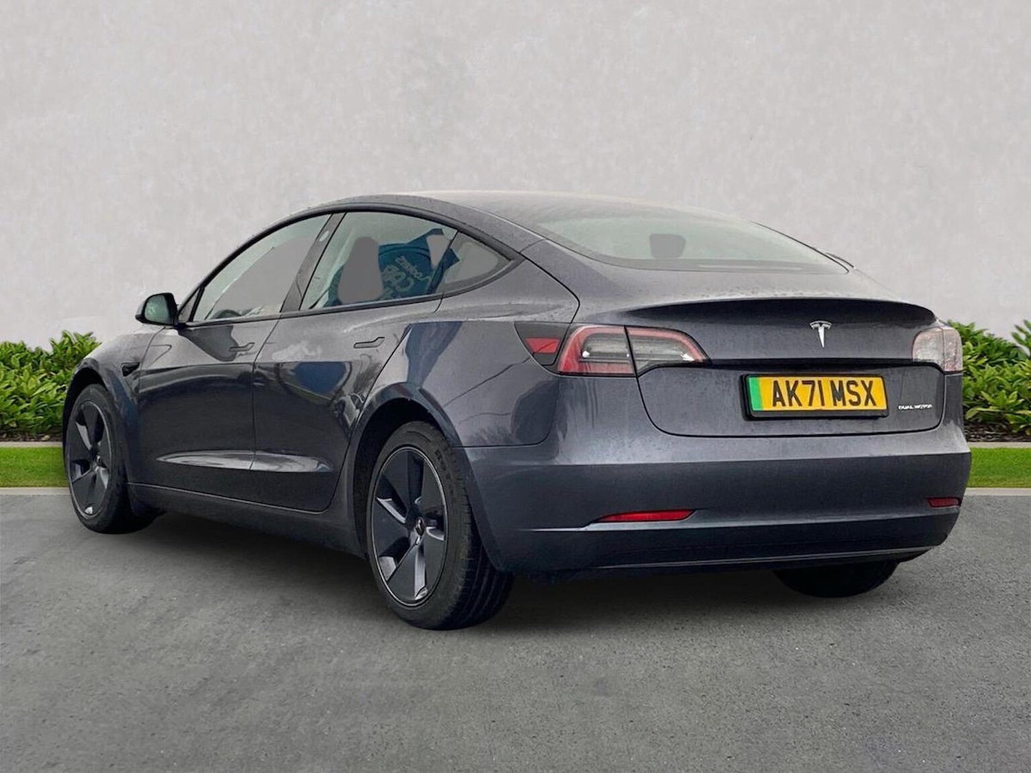 Used Tesla Model 3 2021 for sale - 77629390: Photo 2