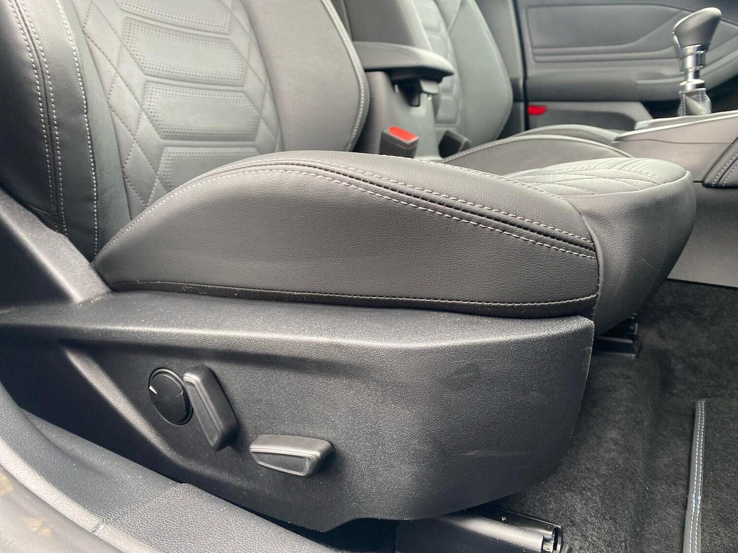 Used Ford Focus 2025 for sale - 76310106: Photo 30