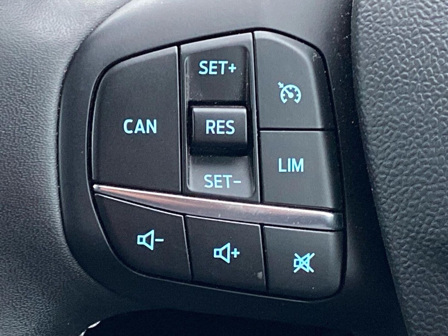 Used Ford Puma 2023 for sale - 77888602: Photo 26